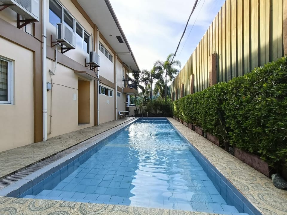 1BR Condo for Rent or Staycation Apartment in Muntinlupa