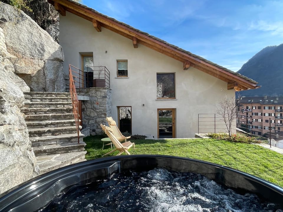 Property building, Garden, Hot Tub