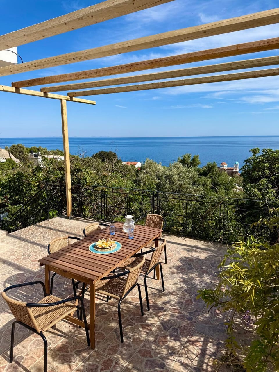 Patio, View (from property/room), Balcony/Terrace, Dining area, Sea view