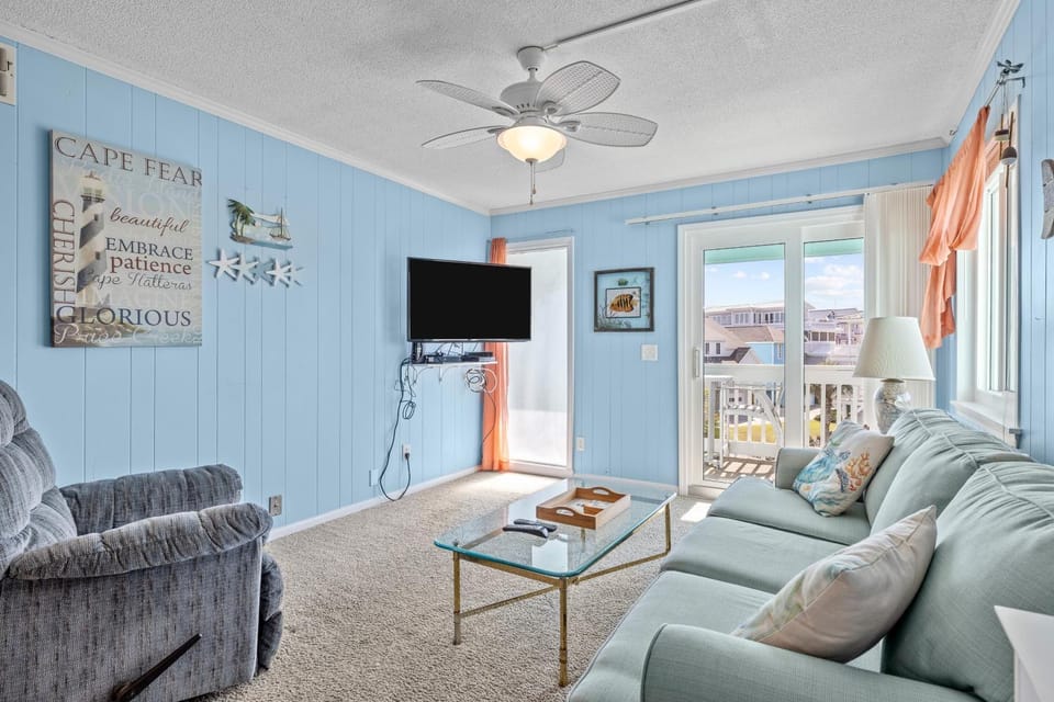 ABSS146 Seaspray 253 House in Atlantic Beach