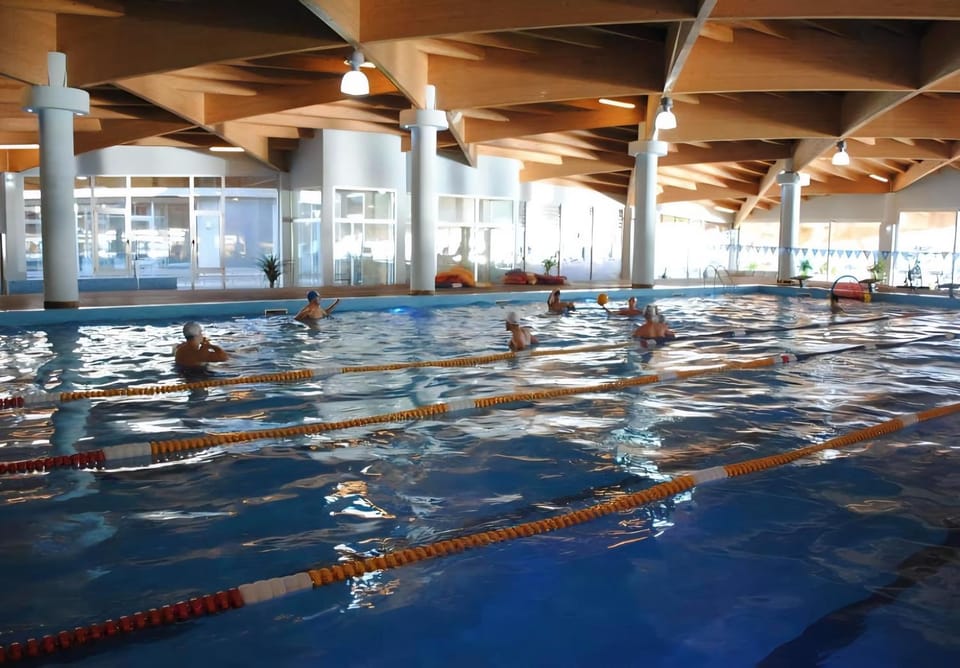 Swimming pool