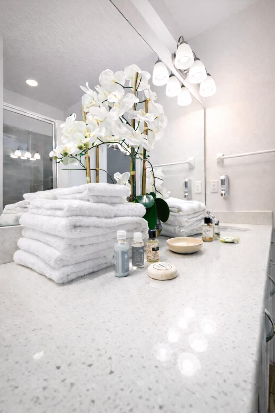 Bathroom, towels