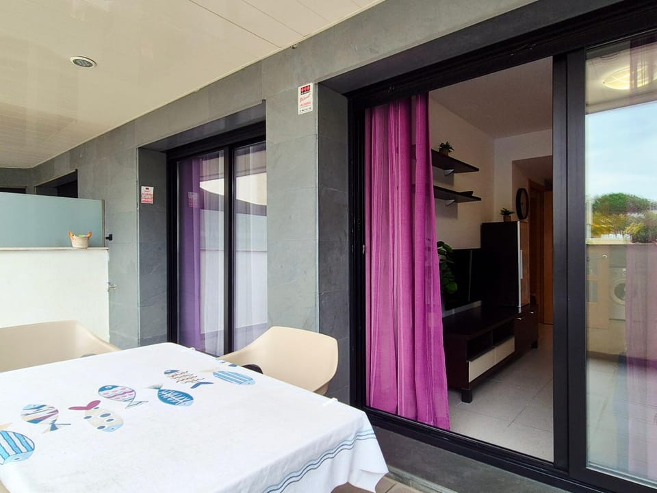 Belice B6 & Parking Apartment in Lloret de Mar