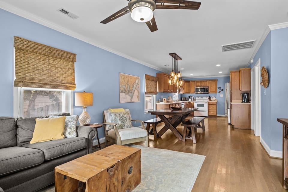 BFCT21 Broad Street Living House in Beaufort
