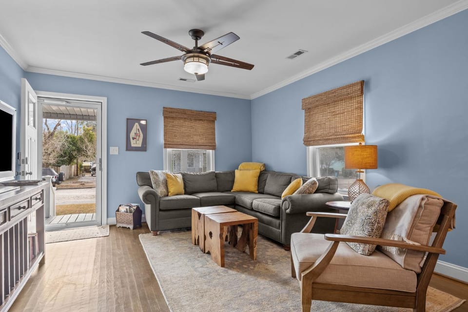 BFCT21 Broad Street Living House in Beaufort