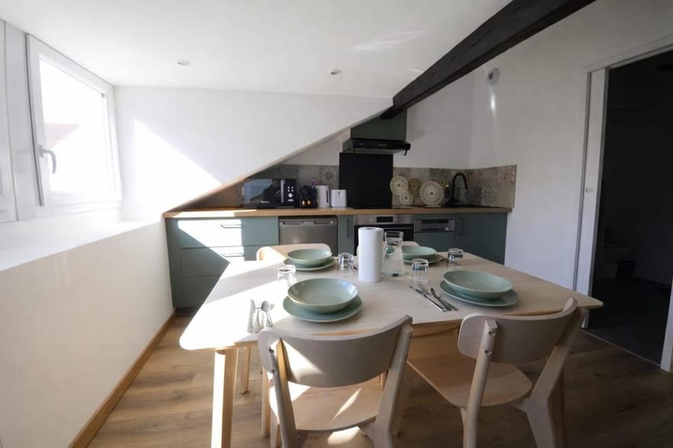 Le Perchoir Charm and light Apartment in Pau