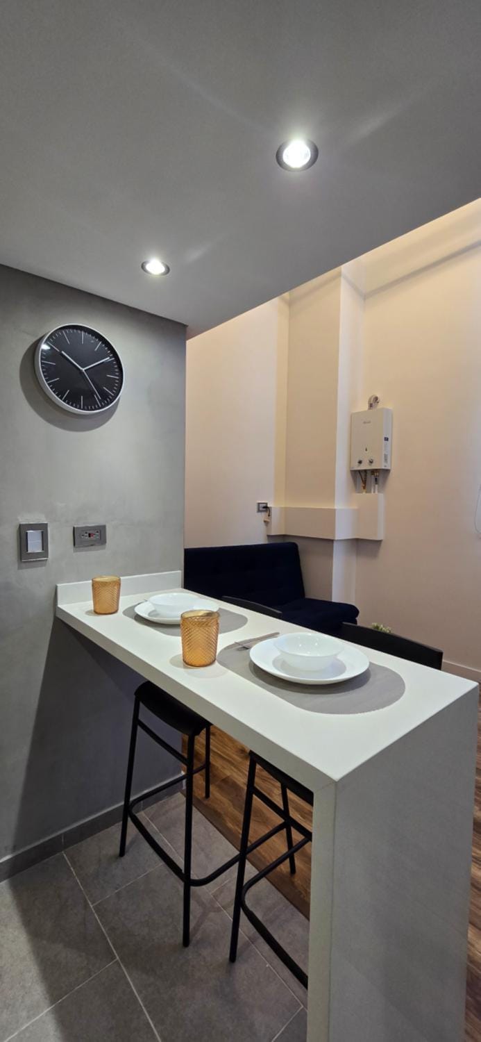 Embassy Family Home 304 Quiet & Secure 15 min to USA Visa Apartment in Bogota
