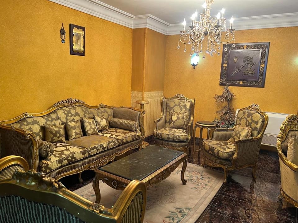 شقة مفروشة كبيرة بشارع عباس العقاد بمدينة نصر Apartment in Cairo Governorate