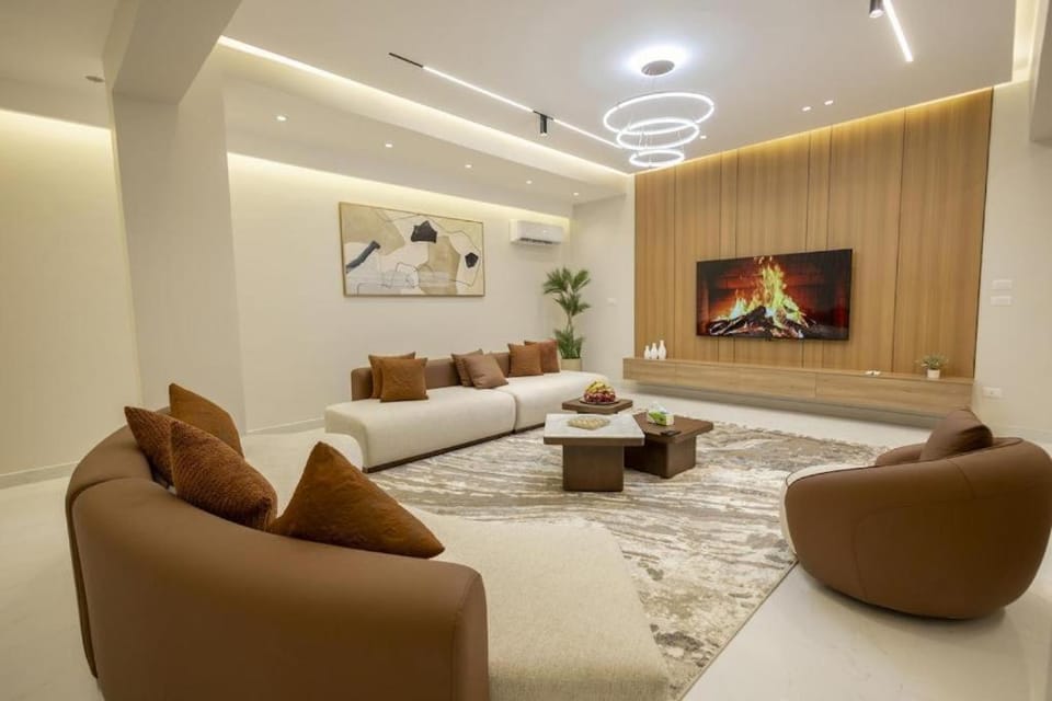 Luxury 4BR Apartment Near City Stars Apartment in Cairo Governorate