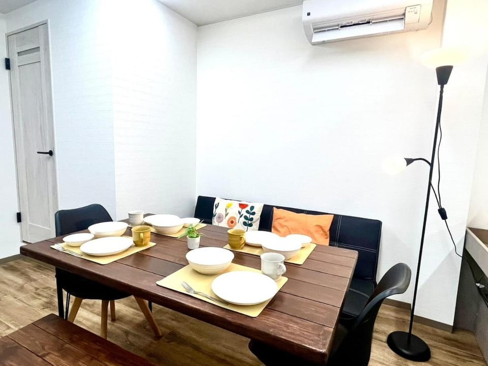 Nagomi Tsuruhashi Apartment in Osaka