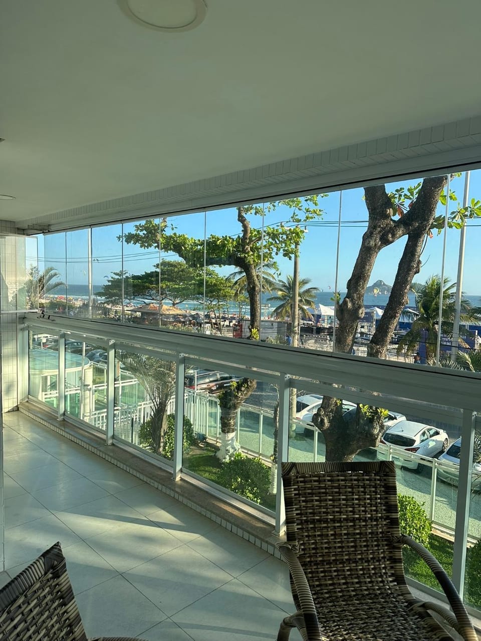 Vista cinematográfica na praia do Pepê - Luxo na Barra Apartment in Rio de Janeiro