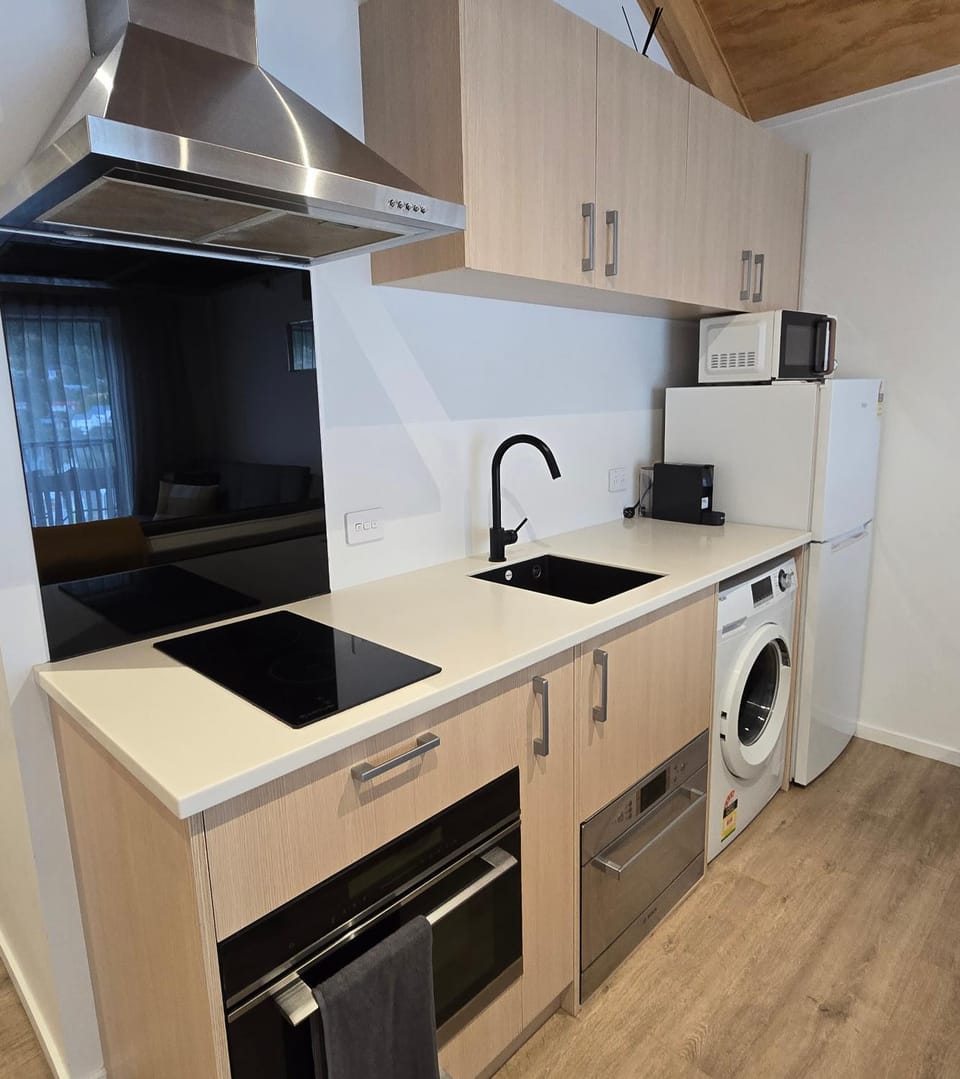 The Top Floor Hallenstein Apartment Apartment in Queenstown