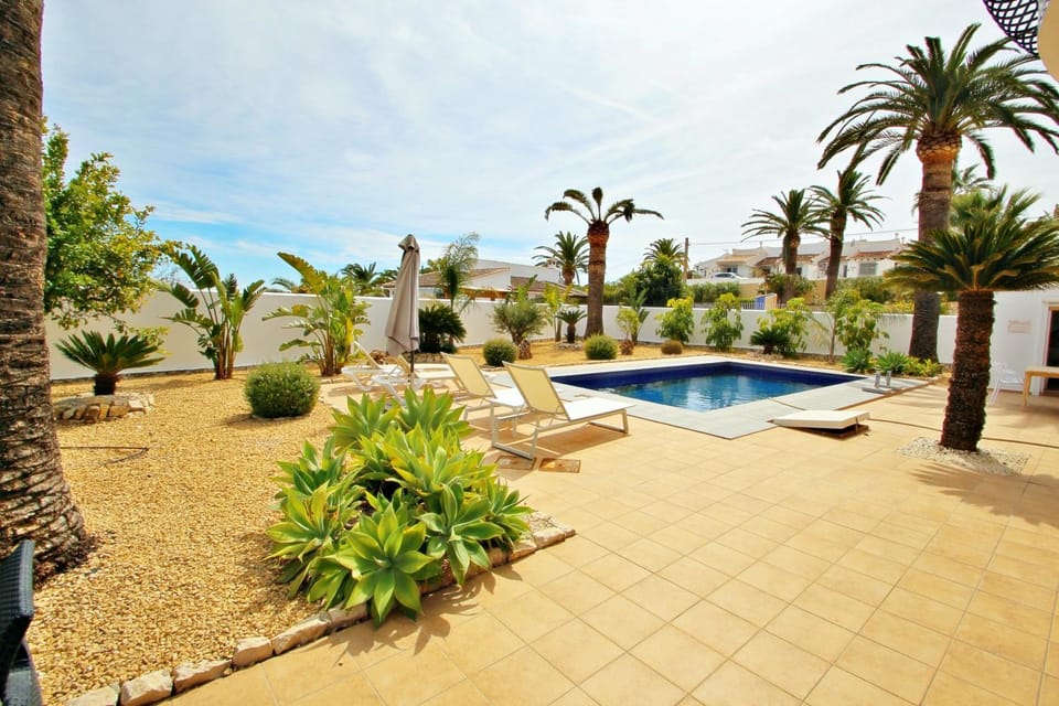 Golondrina - panoramic hillside holiday house in Moraira Villa in Marina Alta