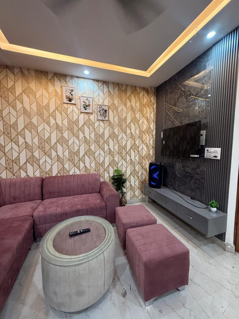 Premium 2BHK Stay in Rishikesh Apartment in Rishikesh