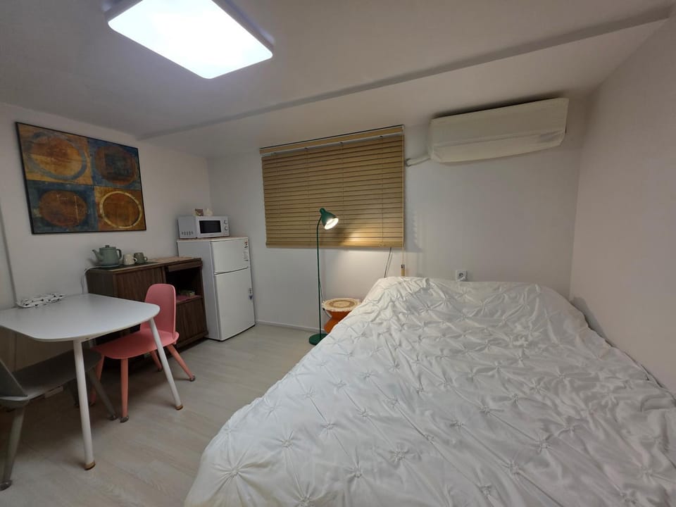 dalcom kunkuk Villa in Seoul