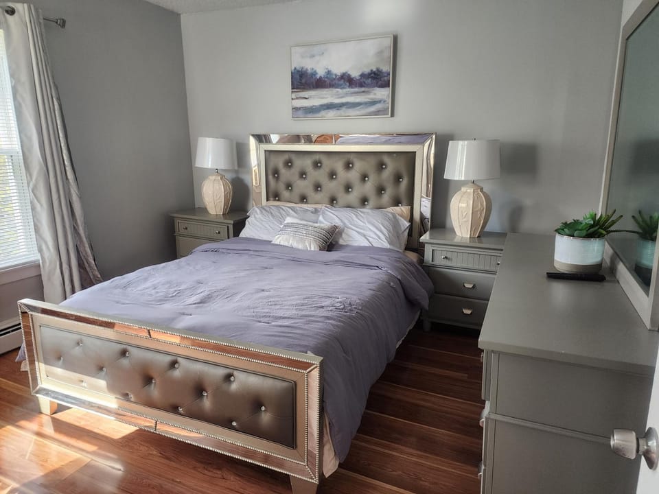 Coastal Work & Rest Retreat Apartment in New Haven