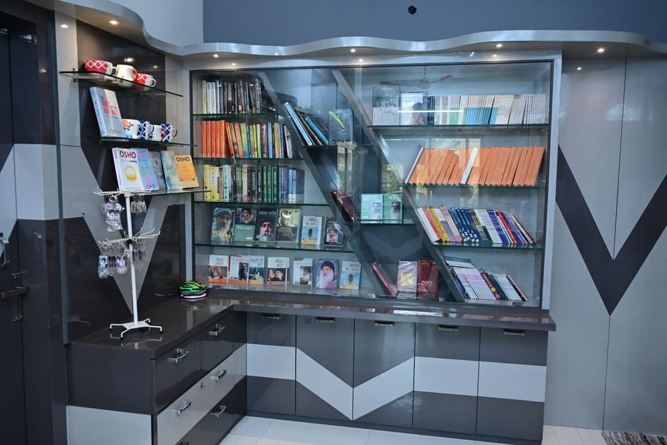 Communal lounge/ TV room, Game Room, Library