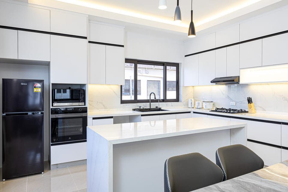 Coffee/tea facilities, Kitchen or kitchenette