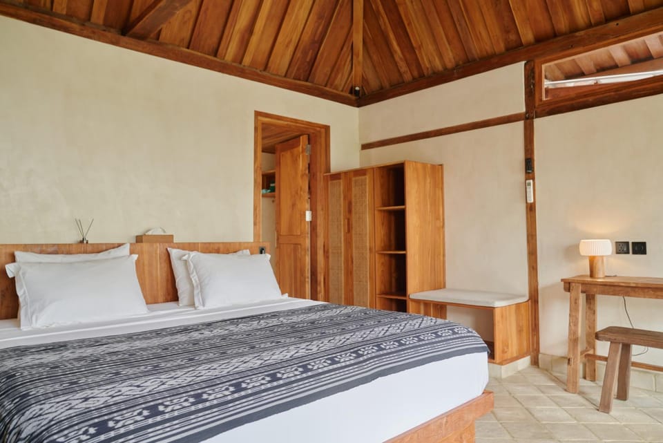 Private Three Villa Estate in Bingin with Pool Villa in Bali