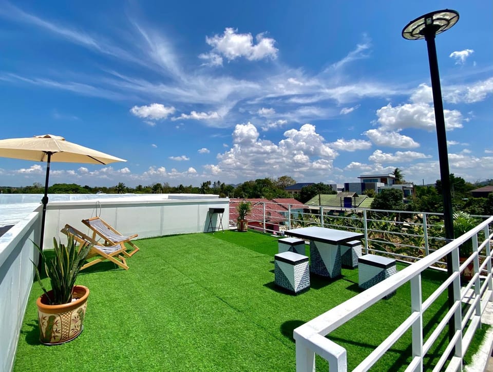 View (from property/room), Balcony/Terrace