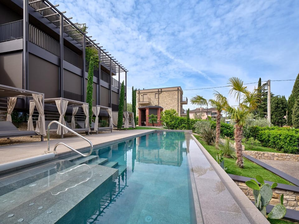 Property building, Swimming pool