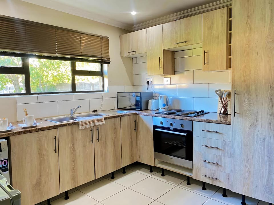 Modern Luxe Escape Apartment in Gauteng