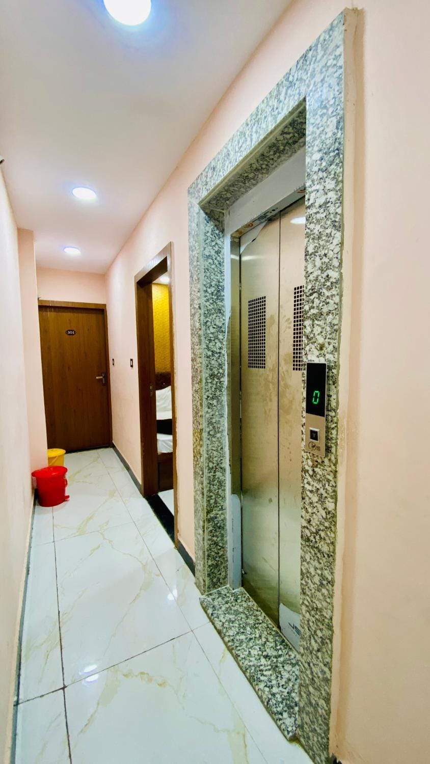 elevator