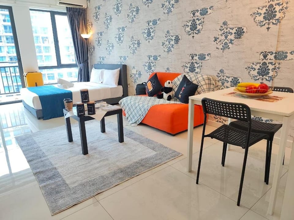 Central Park Cozy Floral Studio Netflix By STAY Apartment in Johor Bahru