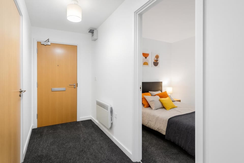 Bluebird Manchester Suites Apartment in Stretford