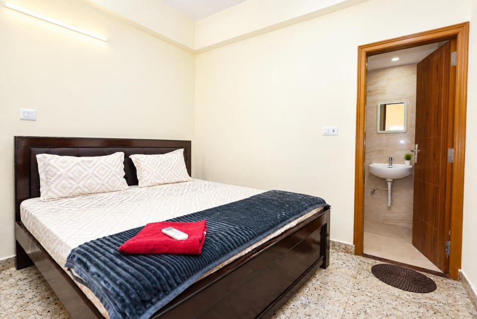 SV Homestay Tirupati - Apartment with Balcony, AC, WIFI, TV and Parking Apartment in Tirupati