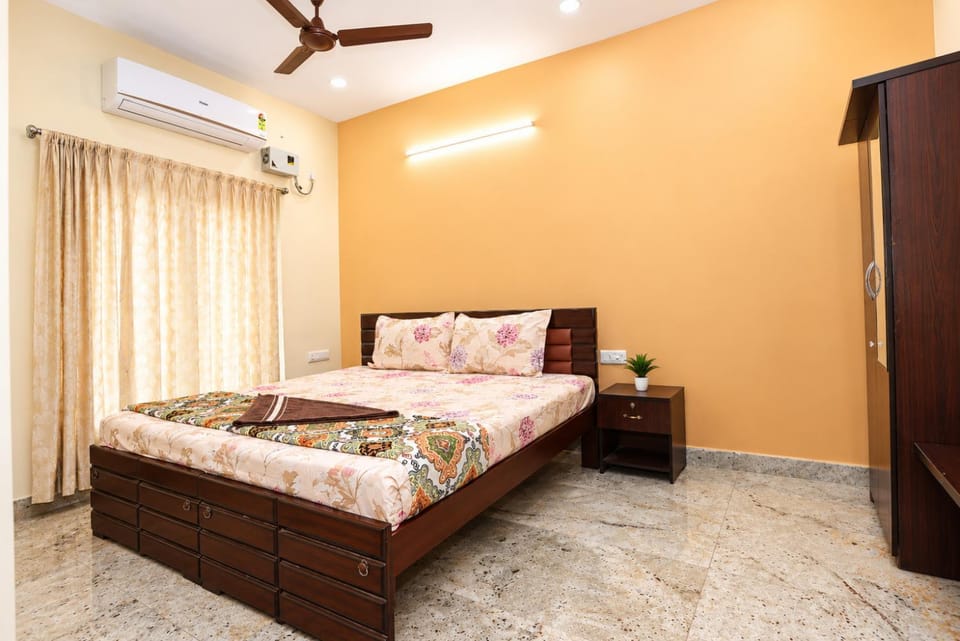 SV Homestay Tirupati - Apartment with Balcony, AC, WIFI, TV and Parking Apartment in Tirupati