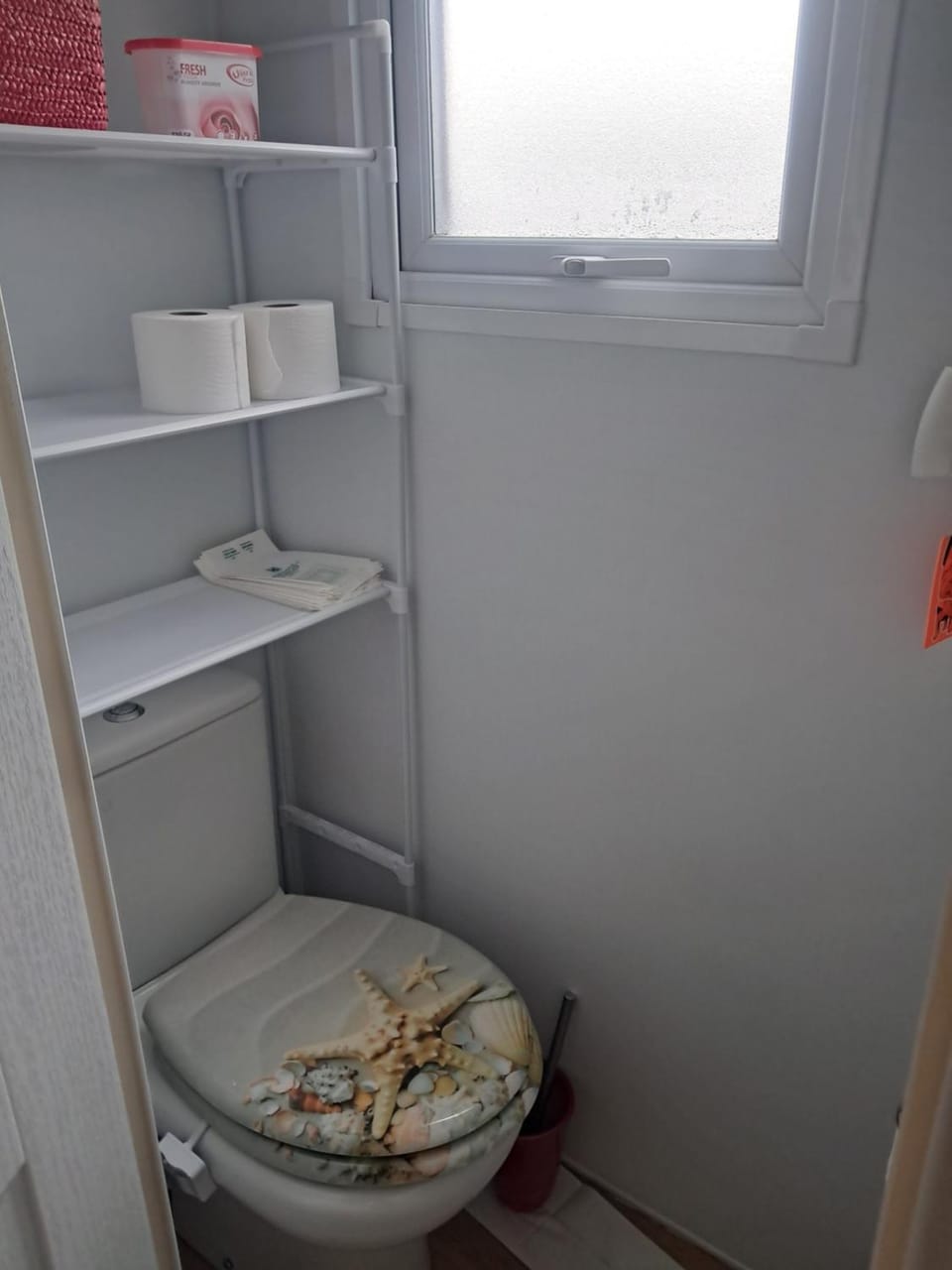 Lolasurmer Campground/ 
RV Resort in Bredene