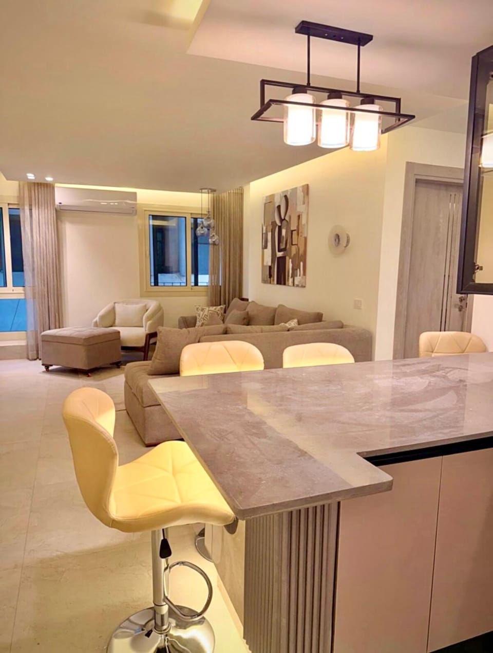 Living room, Seating area