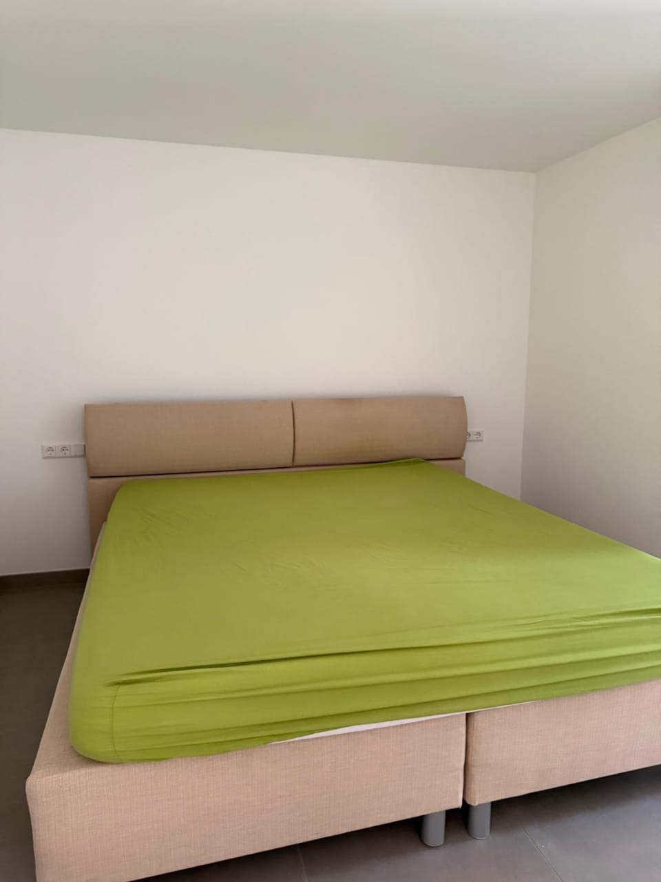 Moderne 2-Zimmer-Wohnung mit großer Terrasse und eigenem Stellplatz Apartment in Baden-Württemberg