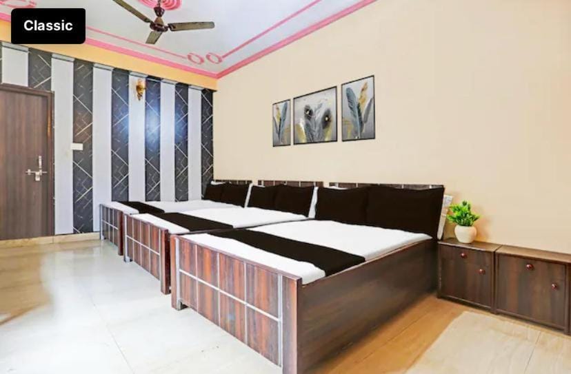 Arvi Paying Guest House Bed and Breakfast in Varanasi