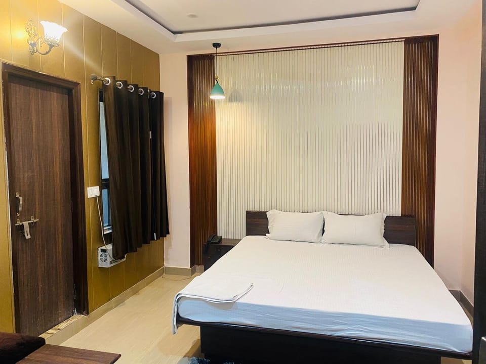 Arvi Paying Guest House Bed and Breakfast in Varanasi