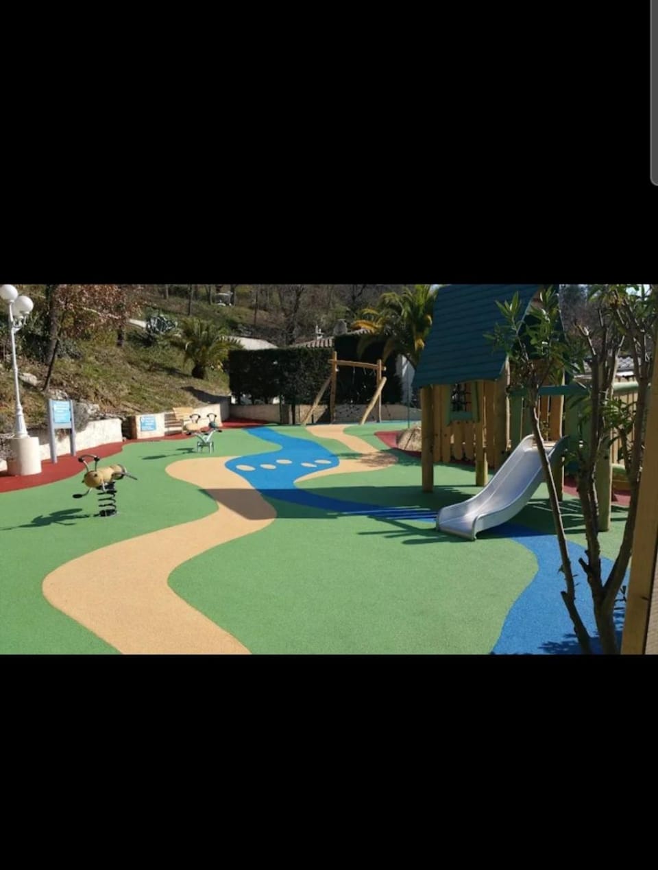 Mobilhome Camping 4 étoiles Campground/ 
RV Resort in Cagnes-sur-Mer