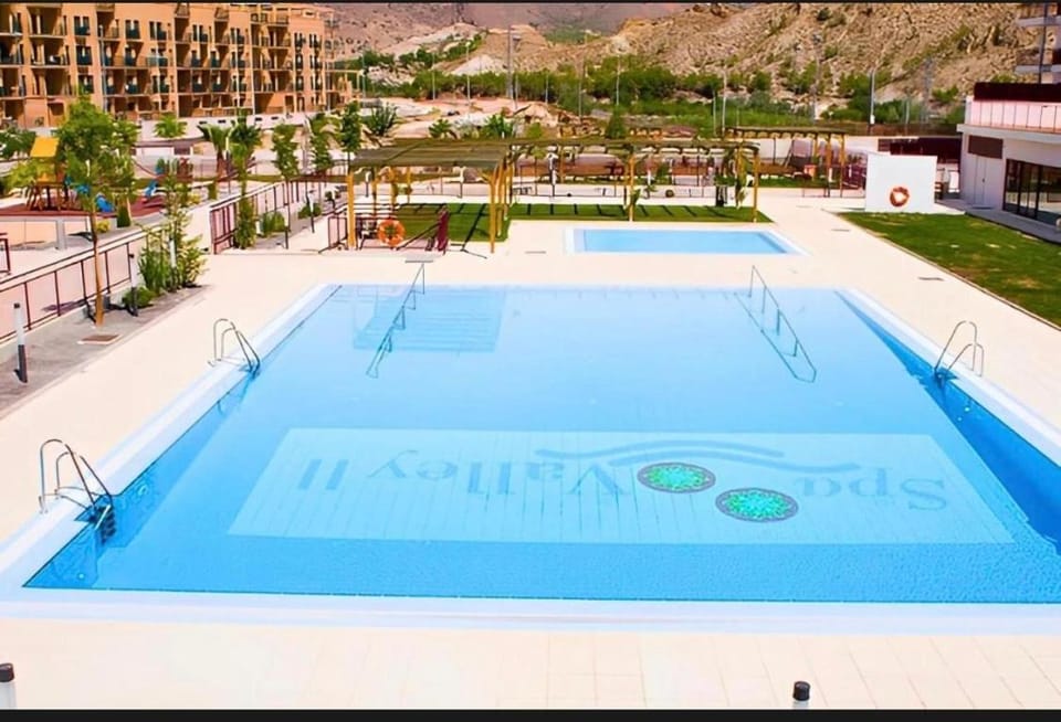 Mountain view, Swimming pool