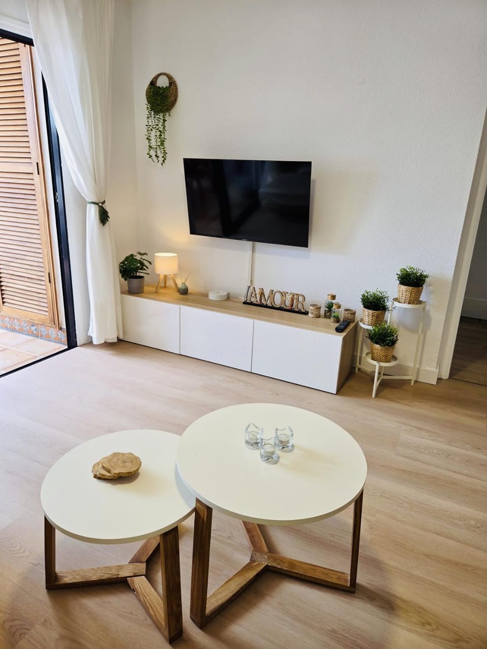 Beautiful 4 bedroom apartment with private jacuzzi Apartment in Abona