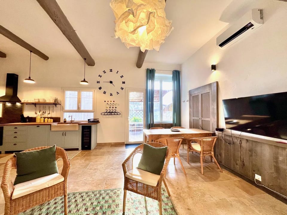 La petite fontaine House in Bédoin