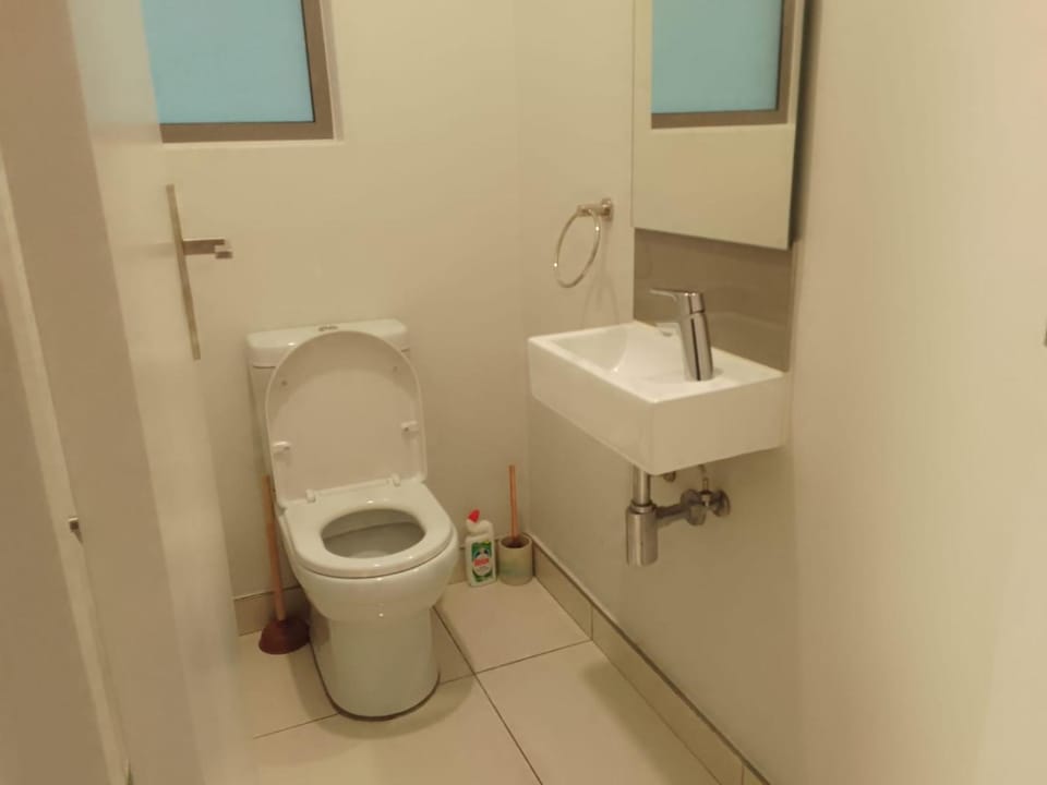 Rosebank Vacation Rental Apartment in Johannesburg