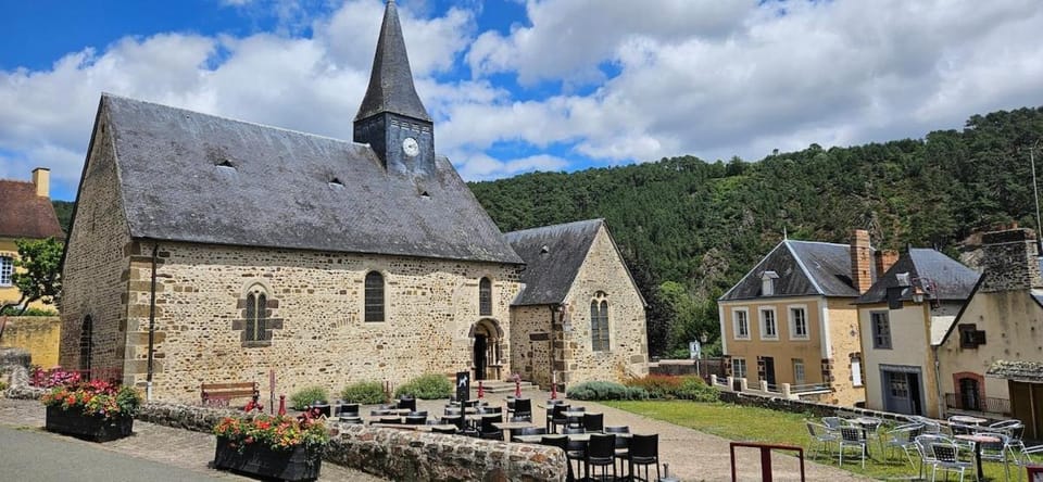 Maison entièrement rénovée au cœur du village House in Pays de la Loire
