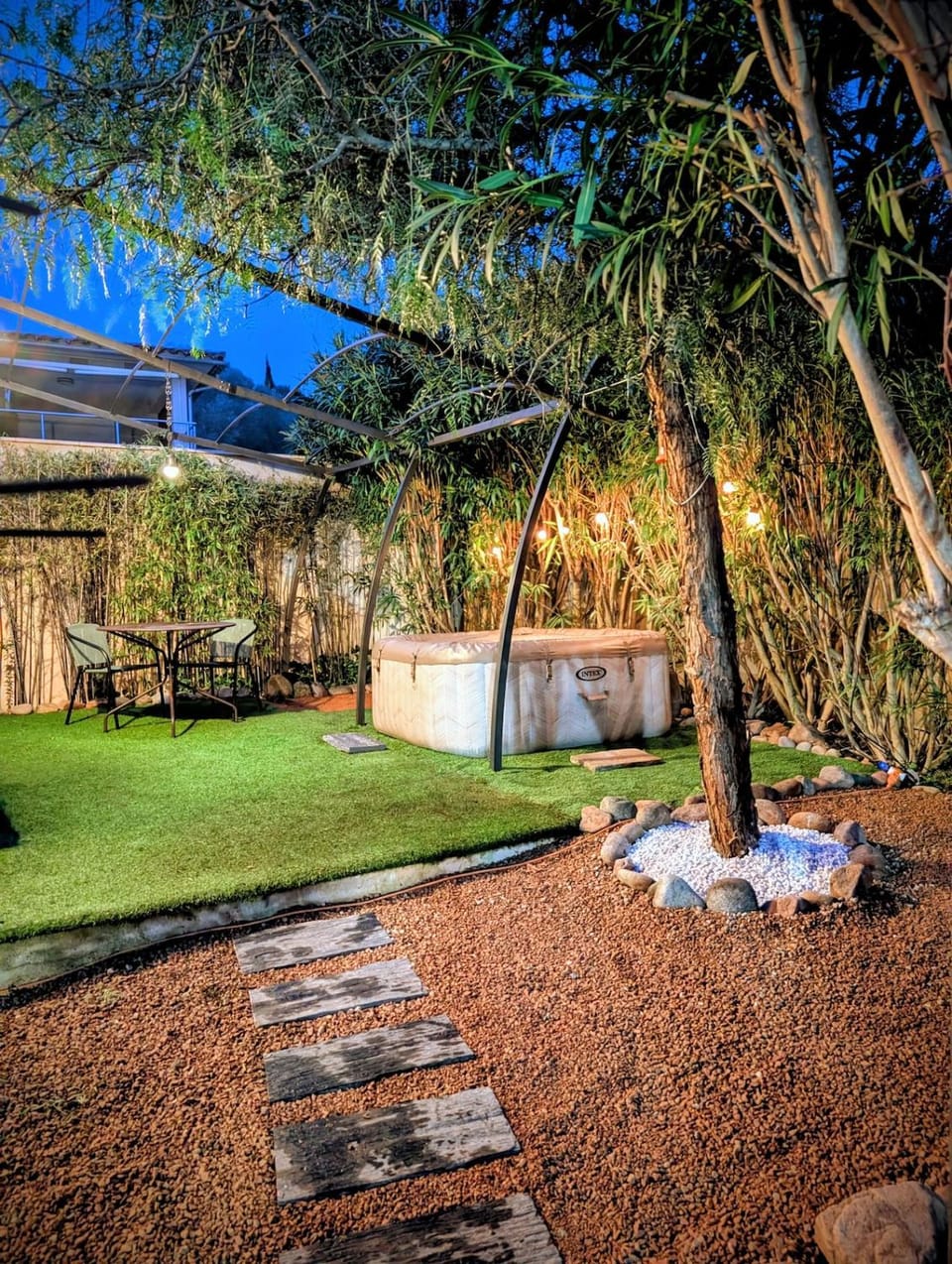 Patio, Spa and wellness centre/facilities