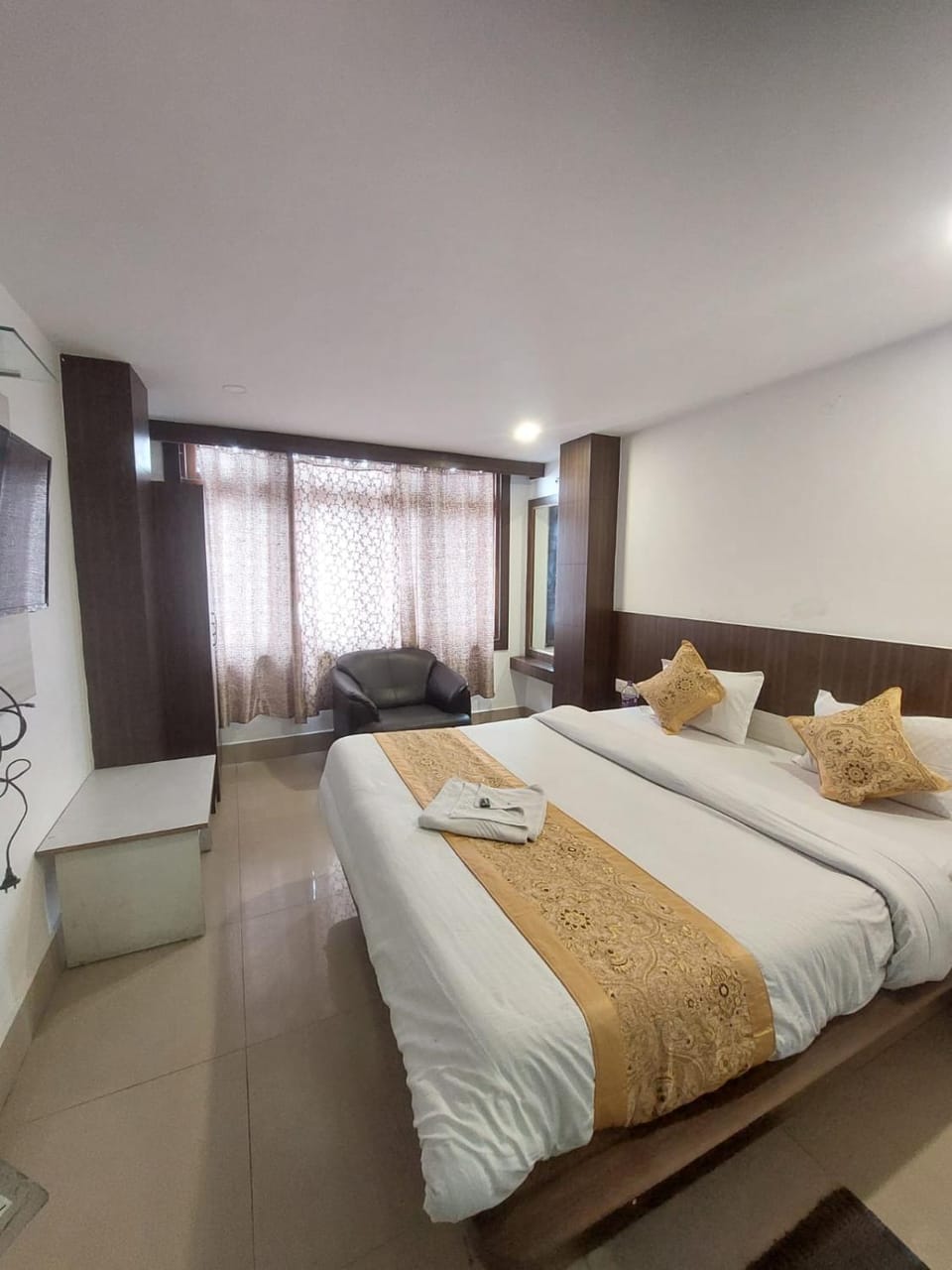 Hotel white lion-Near Bhajra Taxi Stand Hotel in India