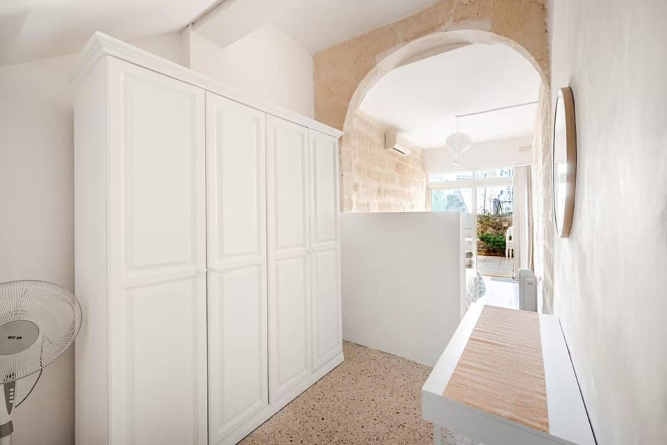 View (from property/room), Bedroom, wardrobe