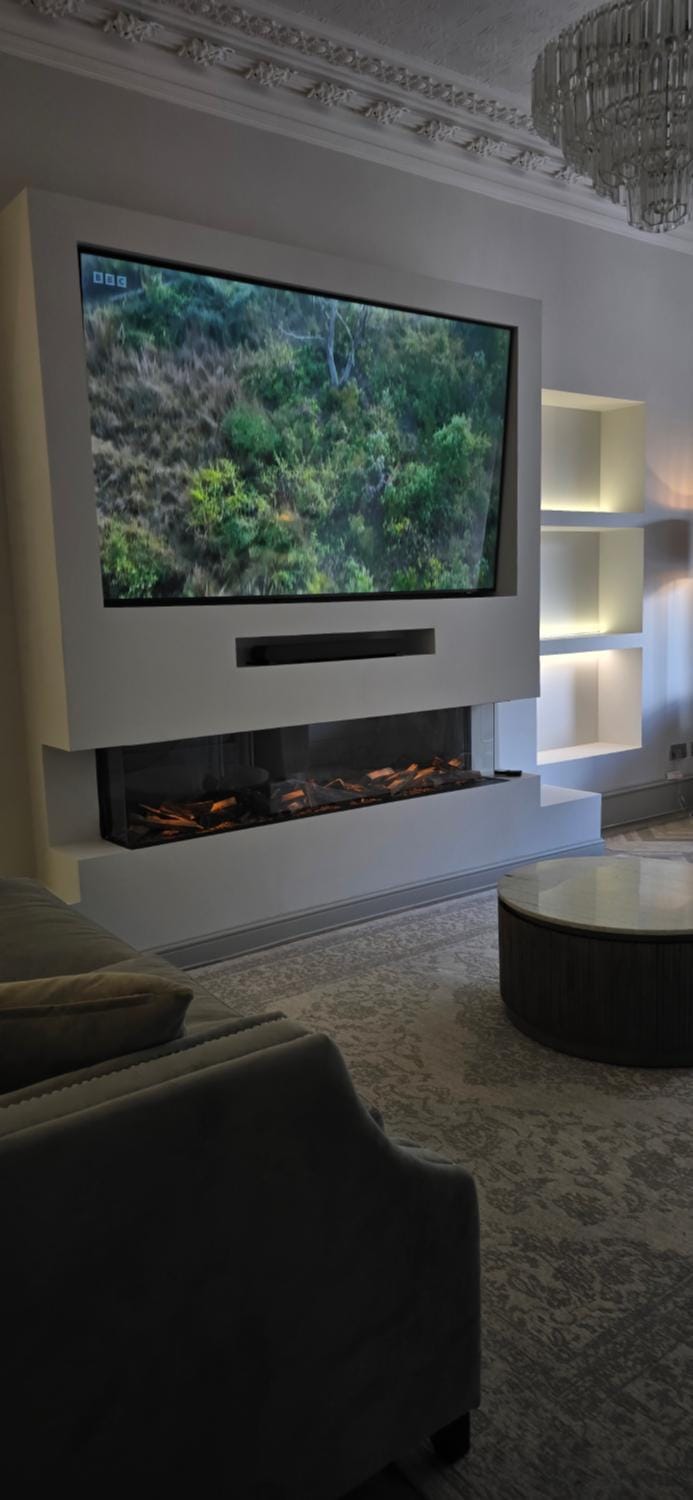Old Town Castle View 4 Bedroom 5 beds Sleeps 10 Apartment in Edinburgh
