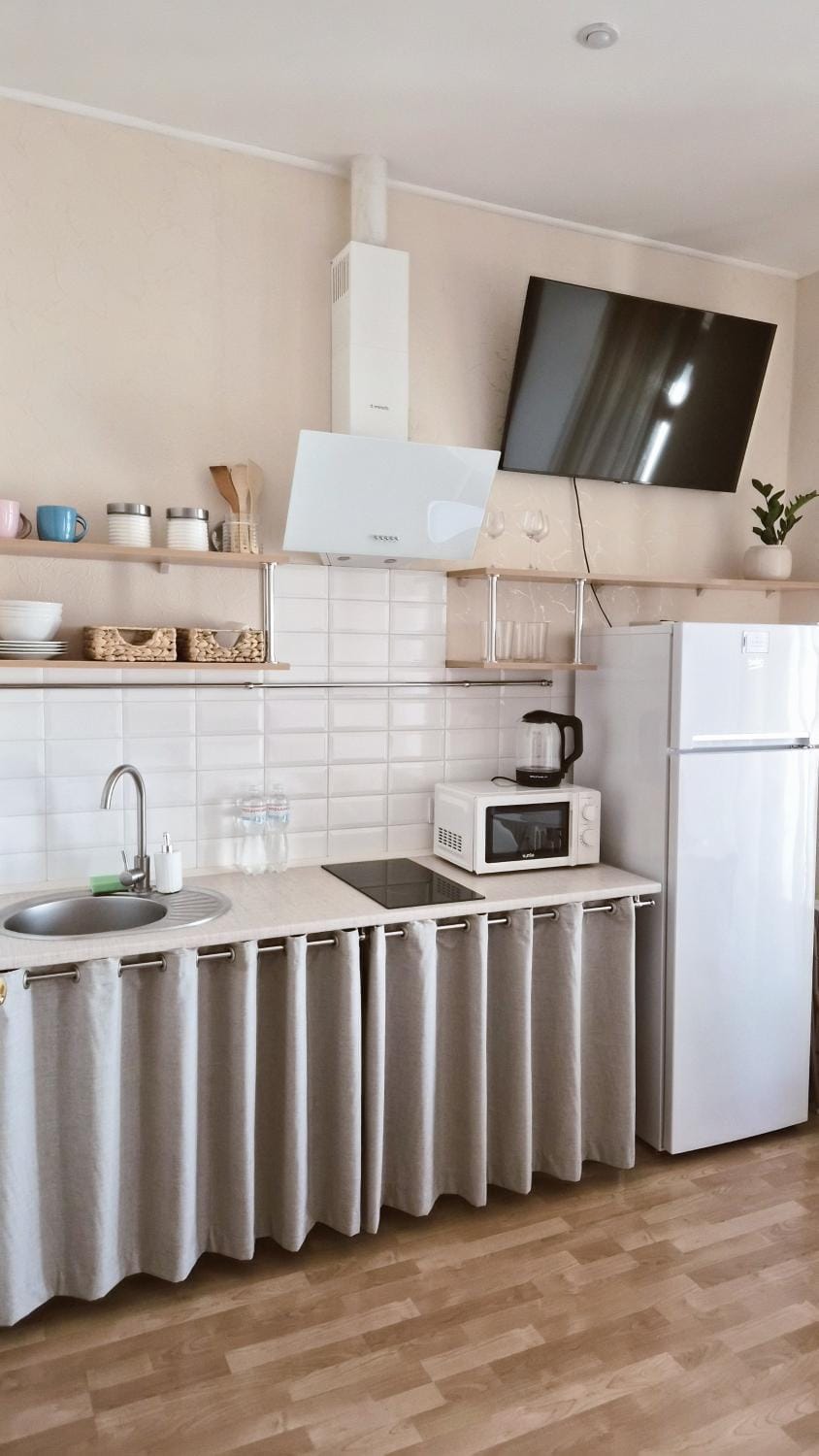 Kitchen or kitchenette, Living room