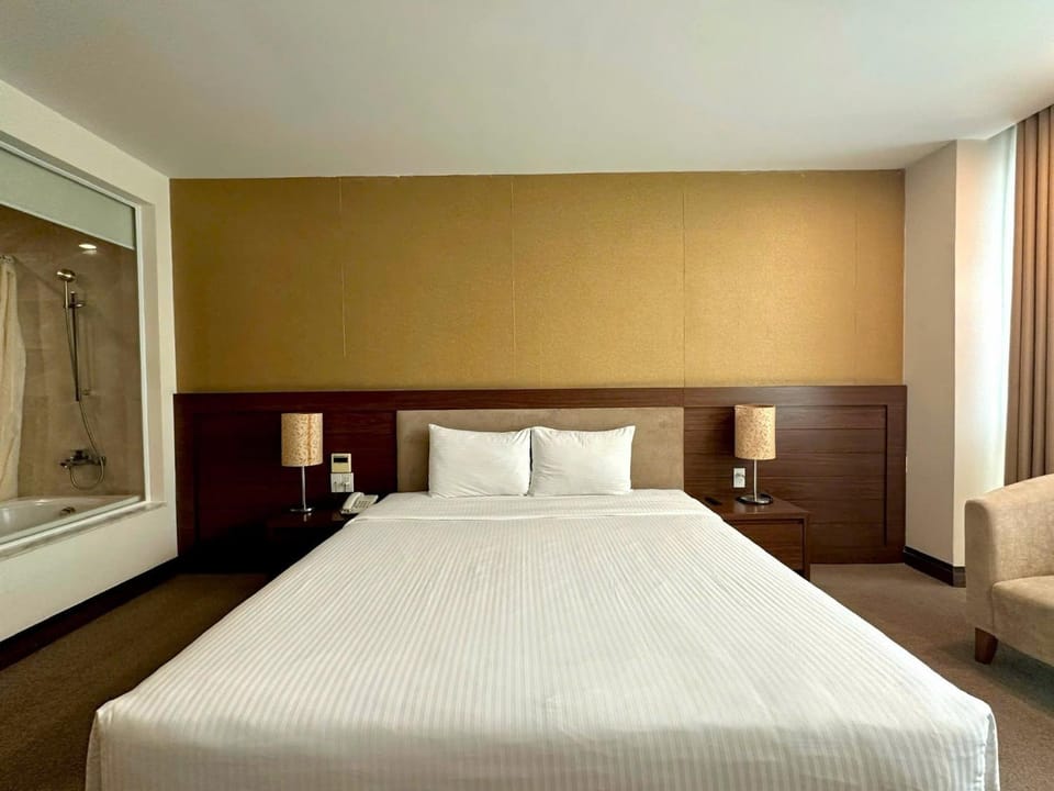 Éclat Mường Thanh Grand Nha Trang Hotel in Nha Trang