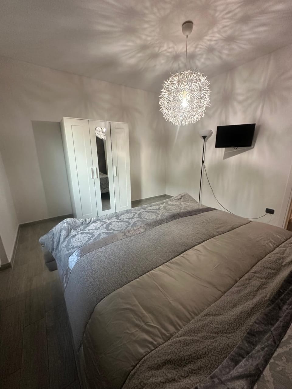 Casa strauss, elegante bilocale immerso nel verde Apartment in Lombardy