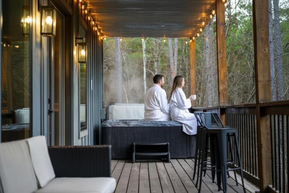 Hot Tub, View (from property/room), Balcony/Terrace
